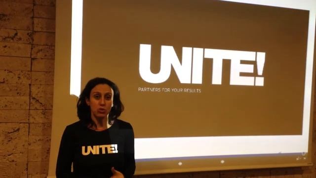 GRAVITY MARKETING SEMINAR INTERVISTA a Silvia Marrazzo - consulente - Smart Business Lab смотреть онлайн