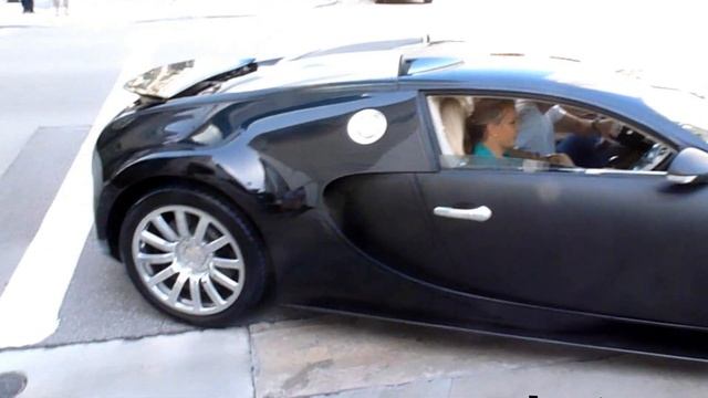 Matte Black Bugatti Veyron - On the Road смотреть онлайн
