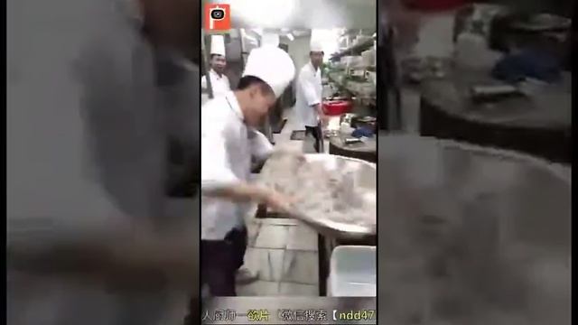 Китайцы и японцы умеют многое... смотреть онлайн