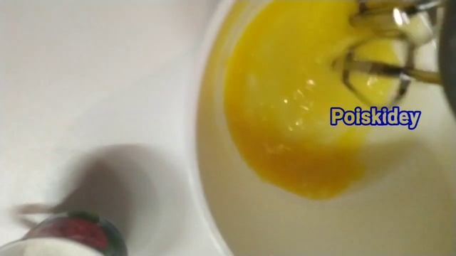 Готовим клубничный джем и тесто для оладий