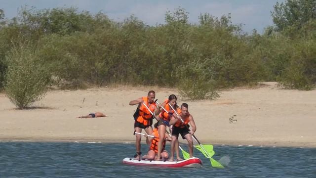 Чемпіонат України із Dragon SUP 2019 в Черкасах - заплив аматори смотреть онлайн