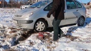Тест сэнд-траков в снегу