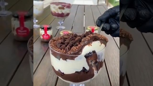 YUMMY CONDENSED MILK CHOCOLATE CARAMEL ICECREAM 🍨 смотреть онлайн