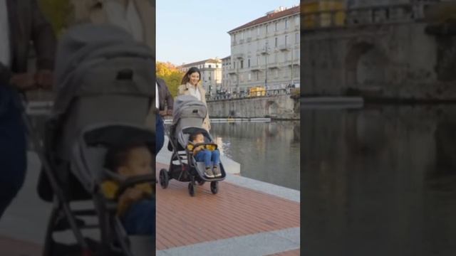 Peg Perego Ypsi Travel System Includes Ypsi Lightweight Reversible Stroller and Primo V смотреть онлайн