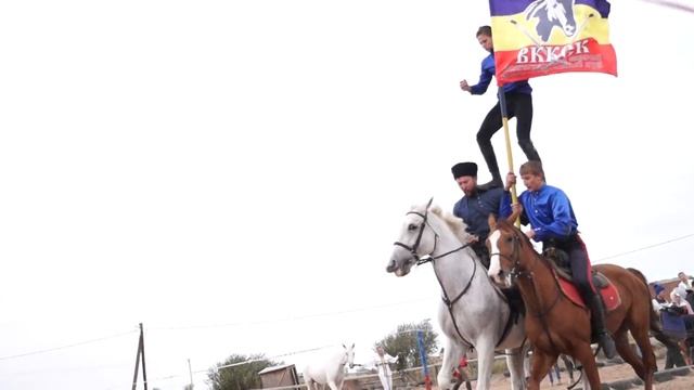 Пирамида в спину смотреть онлайн