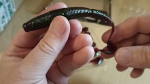 Распаковка посылки с мягкой приманкой 13 Fishing Ninja Worm
