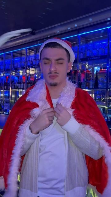 Мы уже чисто на MERRY CHRISTMAS вайбах двигаемся  а у вас как с новогодним настроением?