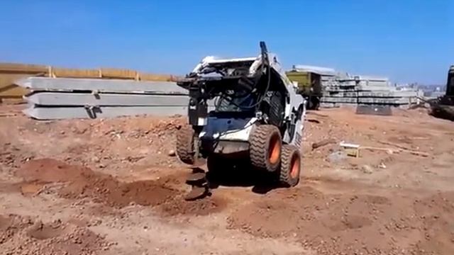 Как работает BOBCAT - бурение смотреть онлайн