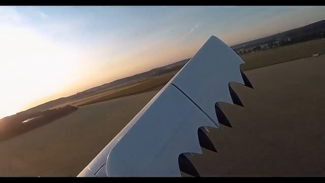LILIUM YET : AVIóN ELÉCTRICO смотреть онлайн