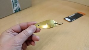 Распаковка посылки с блесной Akara Legend Atom одинарный крючок по заказу Fmagazin