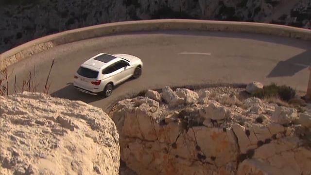 BMW Automobiles - BMW X3 | AutoMotoTV смотреть онлайн