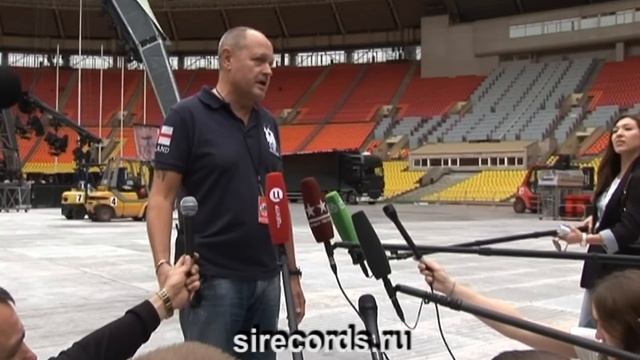 U2 360° Tour In Moscow  Монтаж сцены