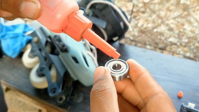 How to Lubricate Skate bearings//Inline skates & Roller skate смотреть онлайн