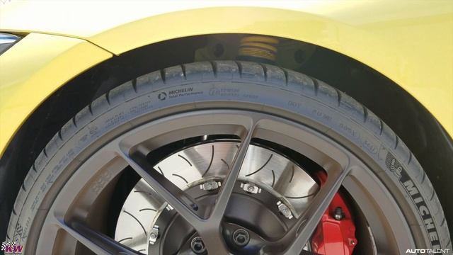 AutoTalent | BMW M4 KW HLS (Hydraulic Lift) Suspension System Demonstration смотреть онлайн