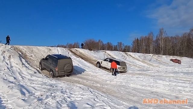 🛡 РЭНЖЕРЫ 🛡 ЗАЕЗДЫ РЭНЖЕЙ, ПАЖЕЙ И ВЕЛЬМОЖ // RANGE ROVER vs Гелик vs RANGE ROVER vs УАЗ // смотреть онлайн