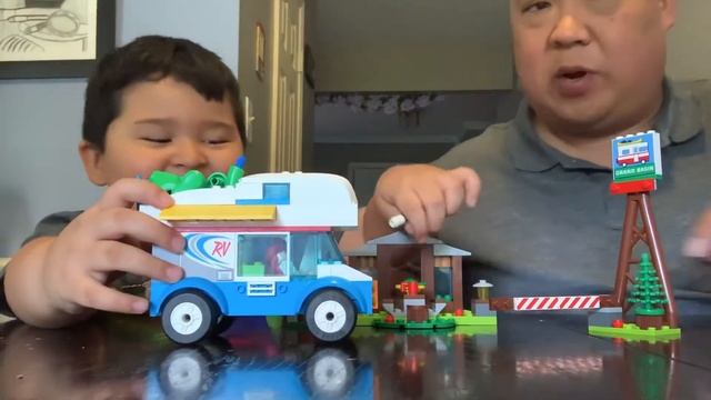 Toy Story 4 Movie Review and Toy Story LEGO Build. Matt’s Playtime смотреть онлайн