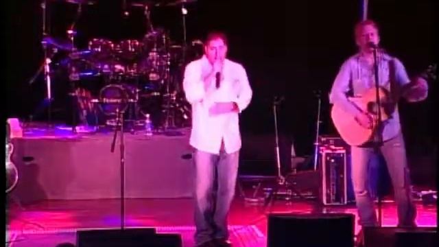 Mark Ferrari - You Look Good In My Shirt (Keith Urban cover) смотреть онлайн