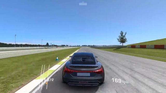 Audi E-Tron GT Concept Gameplay | Real Racing 3 смотреть онлайн