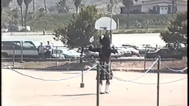 Ben Schroeder 1993 Helix Drum Major Competition смотреть онлайн