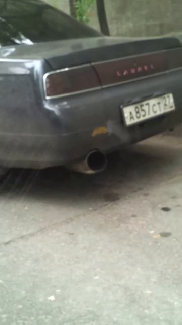 nissan laurel смотреть онлайн