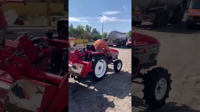 Відправлення японських міні-тракторів до клієнтів | Totus Traktor смотреть онлайн