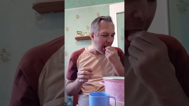 МУКБАНГ. КУШАЮ ЖАРЕНУЮ РЫБУ