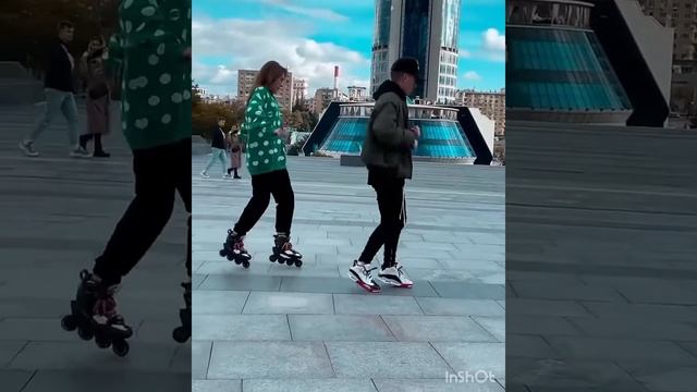 от Олега муз. За окном девочка в бежевом платице. смотреть онлайн