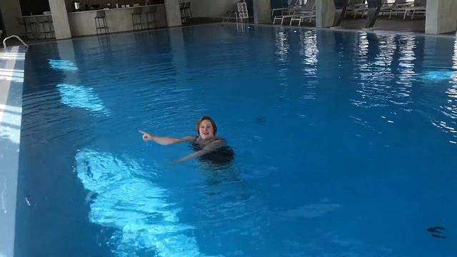 7.11.2021. В бассейне Lazure, Герцег Нови, Черногория. смотреть онлайн