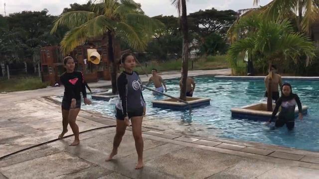 Aqua Zumba смотреть онлайн