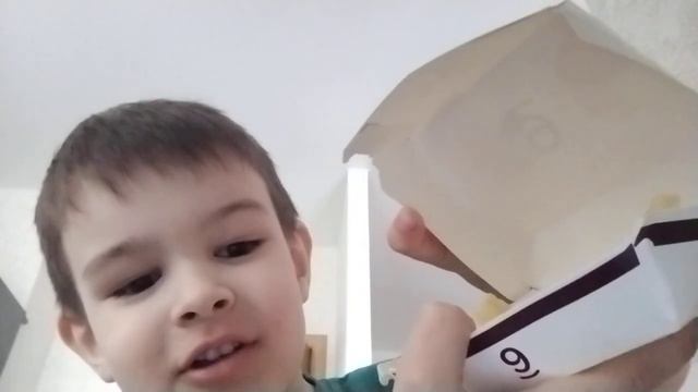 за место наггетсов подсунули картошку фри