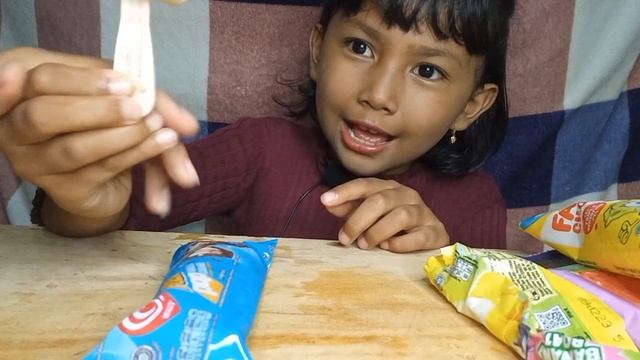 MUKBANG ICE CREAM🍦|WALLS FEAST POP, AICE SEMANGKA, BANANA BOAT, ICE CREAM SPONGBOB |ASMR MUKBANG смотреть онлайн