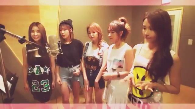 K-pop группа поёт по корейски "Леди Баг и Супер Кот" смотреть онлайн