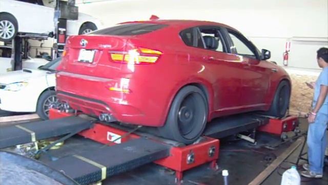 Melbourne Red BMW X6M Doing A Basline Dyno