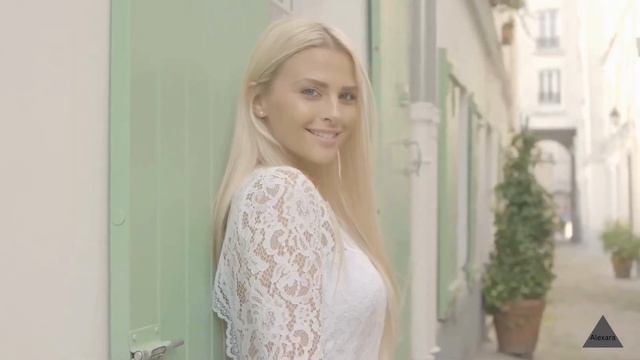 Alexara- I Don't Mind смотреть онлайн