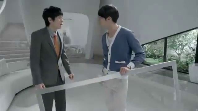 Hyun Bin Kim Sung Oh for Samsung Smart TV CF (60s) смотреть онлайн