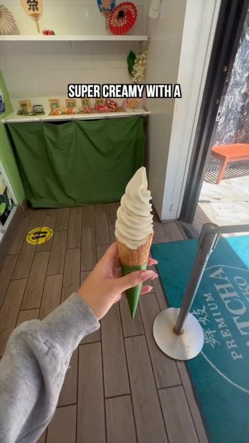 BEST Matcha In Hawaii смотреть онлайн