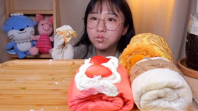 첫만남은 너무 어려워~ 홍콩 대만 디저트 전문점 로우쏭 롤케익 밀크티 말차 푸딩 롤케이크 디저트 먹방 Dessert Mukbang