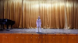 Великодная Нина  - Ой, по-над Волгой