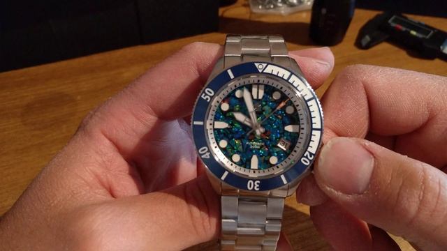 SIGNUM CUDA 42mm OPAL MOSAIC DIAL 200 METER DIVER NH35 SAPPHIRE CERAMIC AUTOMATIC WATCH UNBOXING смотреть онлайн