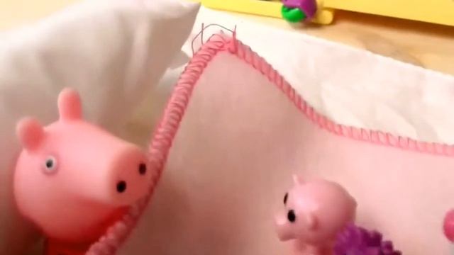 Новая серия Пеппа заболела Peppa Pig is ill смотреть онлайн