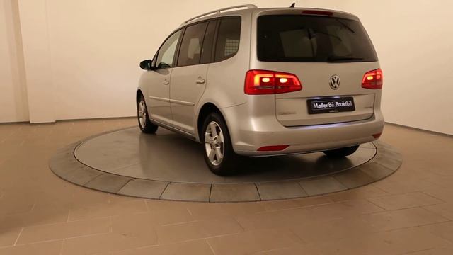 Volkswagen Touran 2,0 TDI 170 DSG6 Highline - 2013 смотреть онлайн