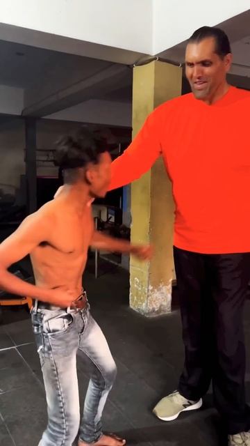 the great khali fight with boy 😱|| WWE King 👑 #shorts #thegreatkhali смотреть онлайн