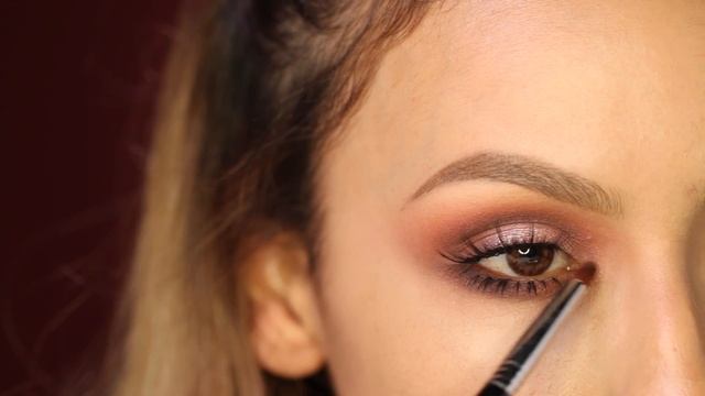 Dark Lip Makeup Look (Talk through) смотреть онлайн