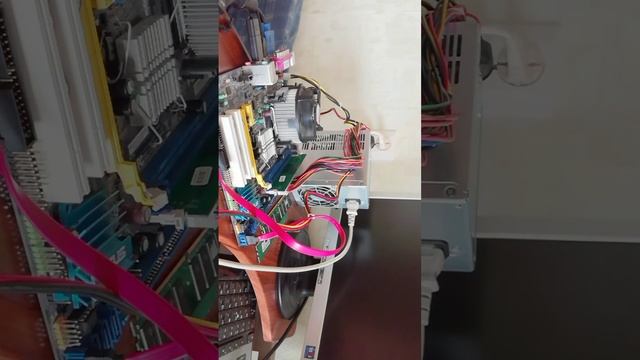 материнской платы Foxconn G31MXP-K Сборка компьютера