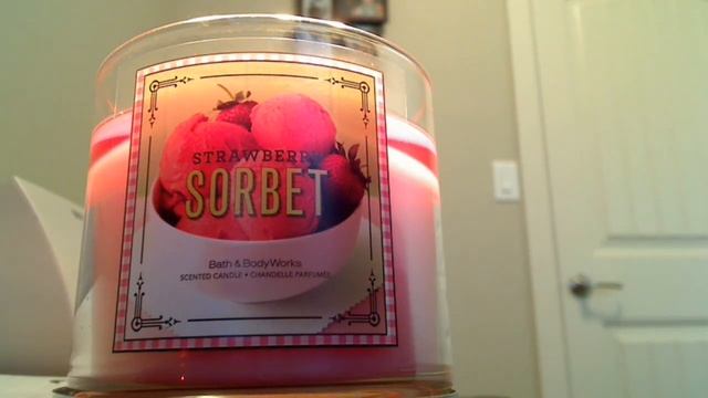 Bath & Body Works Strawberry Sorbet 3 Wick Candle REVIEW смотреть онлайн