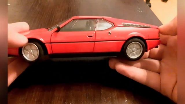 BMW M1 1:24 - Welly | #7 смотреть онлайн