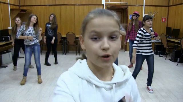 Как читать рэп?/ Сможешь повторить? смотреть онлайн