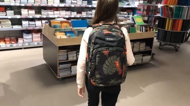 Batohy DAKINE v PAPÍRÁKU. смотреть онлайн