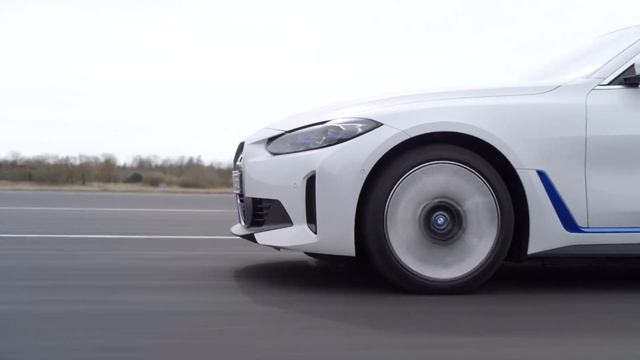 BMW I4 – La Nuova Gran Coupé Completamente Elettrica