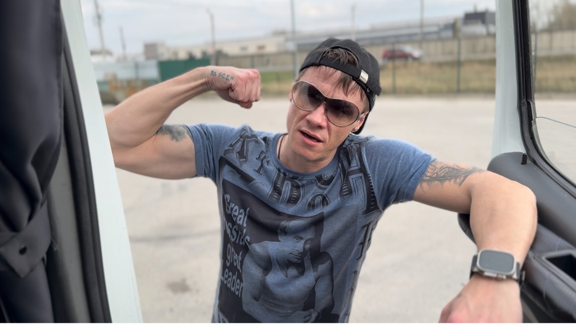 Ярославль.Помпа полегла,Колесо сдуло! смотреть онлайн